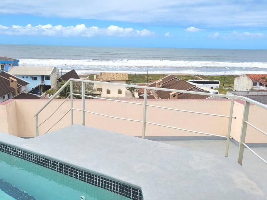 Apartamento Brejatuba Beira Mar Гуаратуба Экстерьер фото