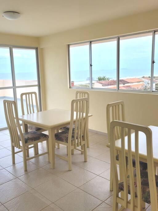 Apartamento Brejatuba Beira Mar Гуаратуба Экстерьер фото