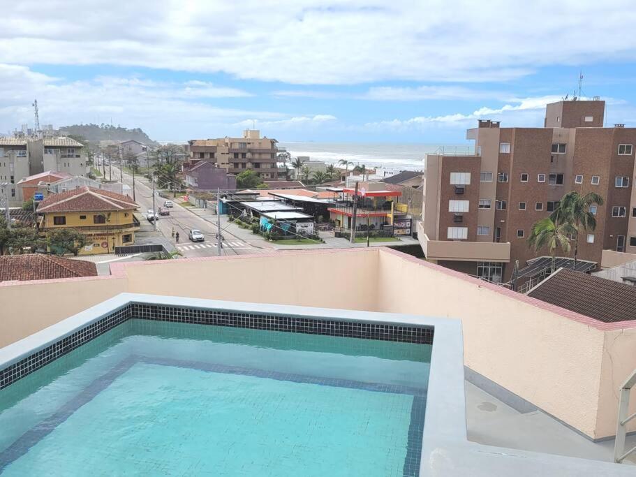 Apartamento Brejatuba Beira Mar Гуаратуба Экстерьер фото