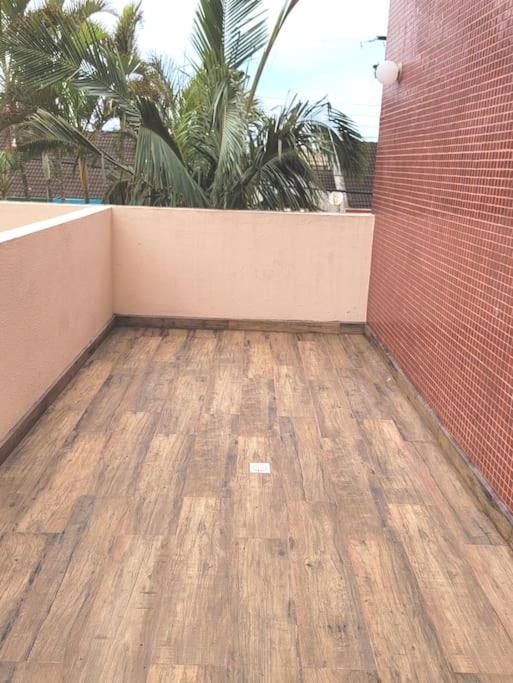 Apartamento Brejatuba Beira Mar Гуаратуба Экстерьер фото